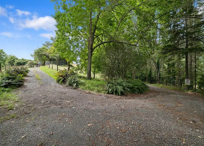 別荘 Whare Marie - Direct Redwoods Trail Access ロトルア